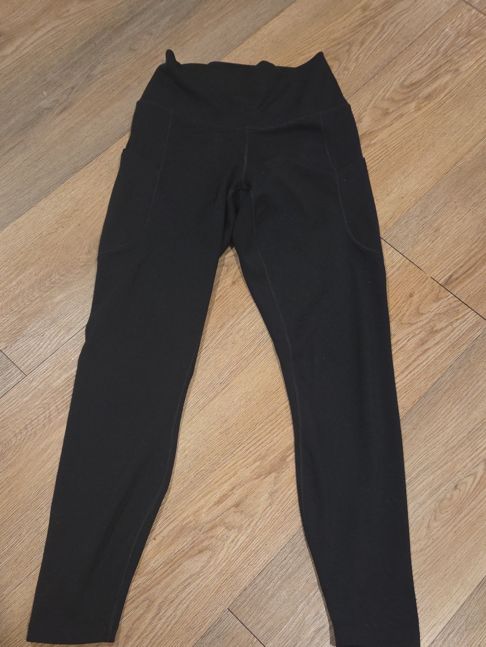 Nike Black High-Waist Performance Leggings Side Pockets